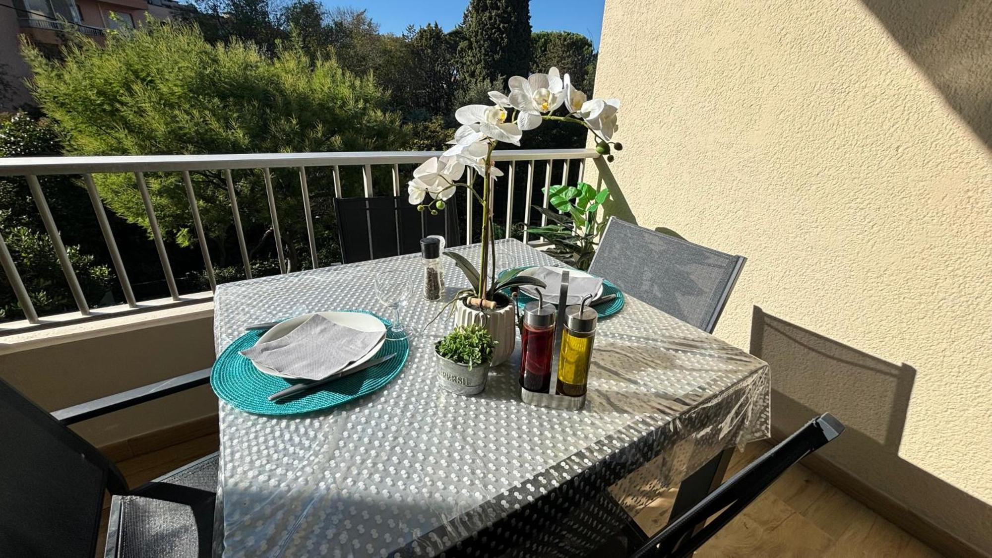 Proche Centre Sanary Studio Climatise 4 Personnes Exteriör bild